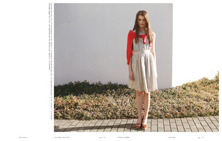 yecca vecca 2011 spring catalogue, book